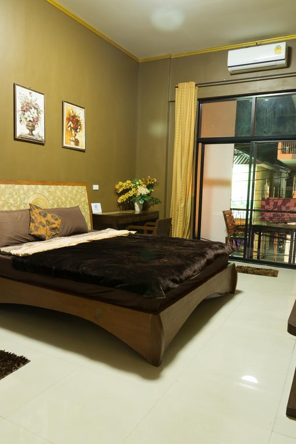 Iris Hostel Chiang Mai Exterior photo